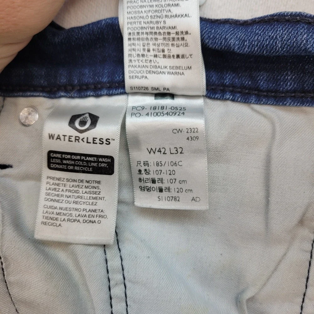 Levis 541 Jeans Mens 42x32 Blue‎ Athletic Tapered Medium Wash Mid Rise Denim